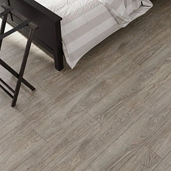 Ламинат ДУБ ДЖАЯ MIXOLOGY SWISS KRONO D4974
